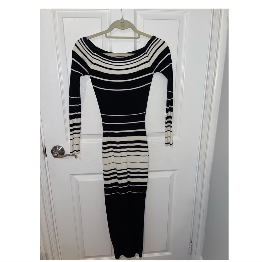 *NEW* Jluxlabel Dress- S